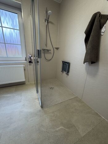 stufenloses Bad im Erdgeschoss