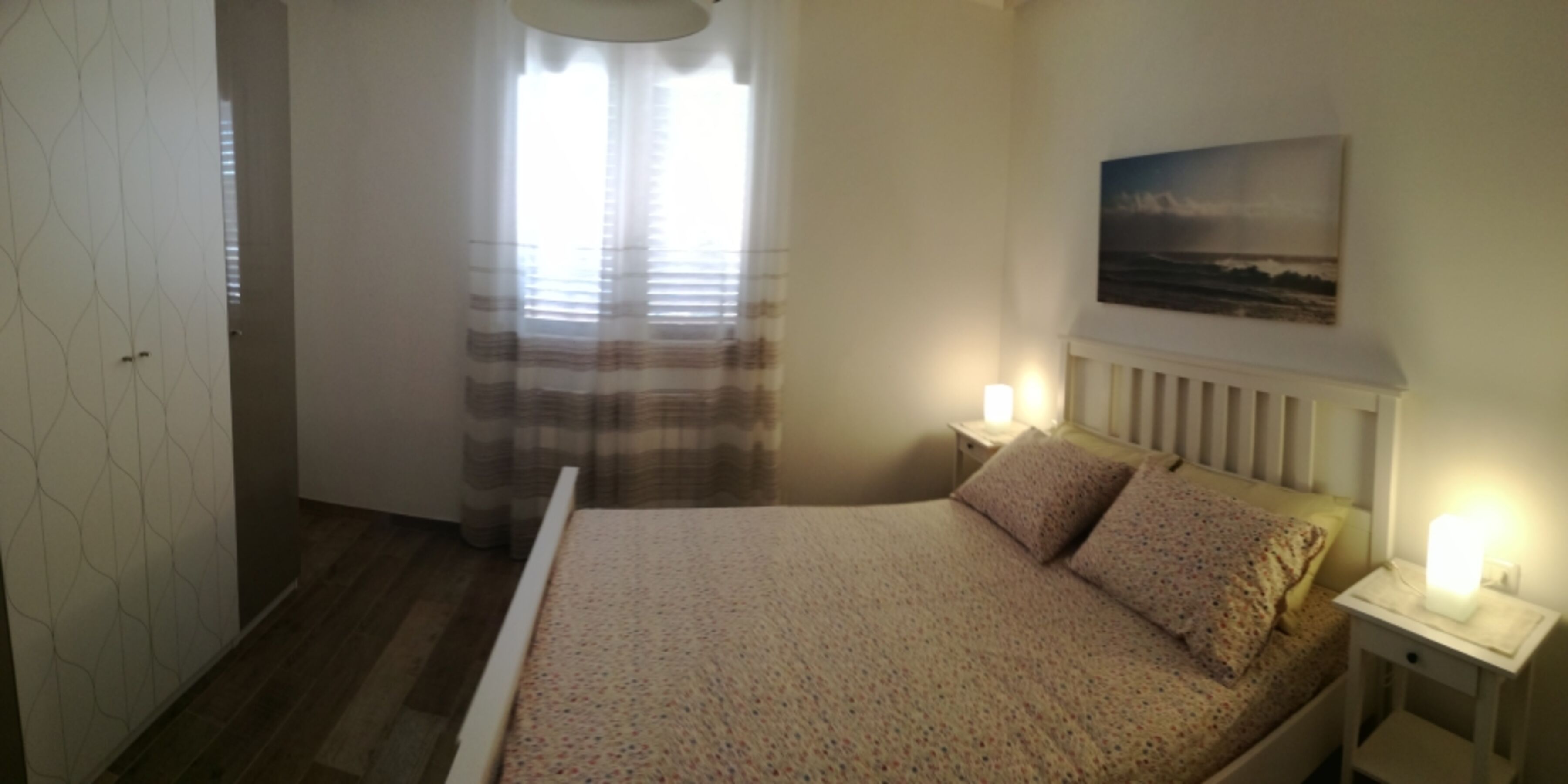 Schlafzimmer 1