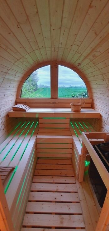 Mit Blick in die Natur saunieren