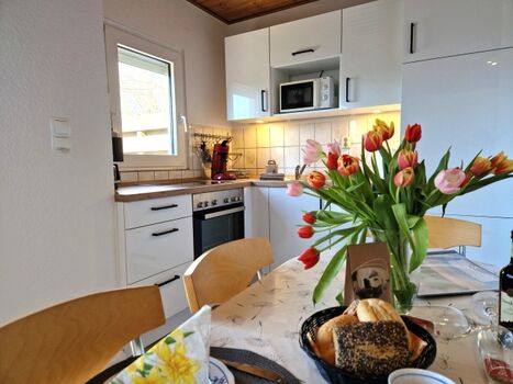 Küche mit Essbereich