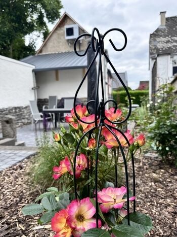 Blick vom Garten zur Grillecke