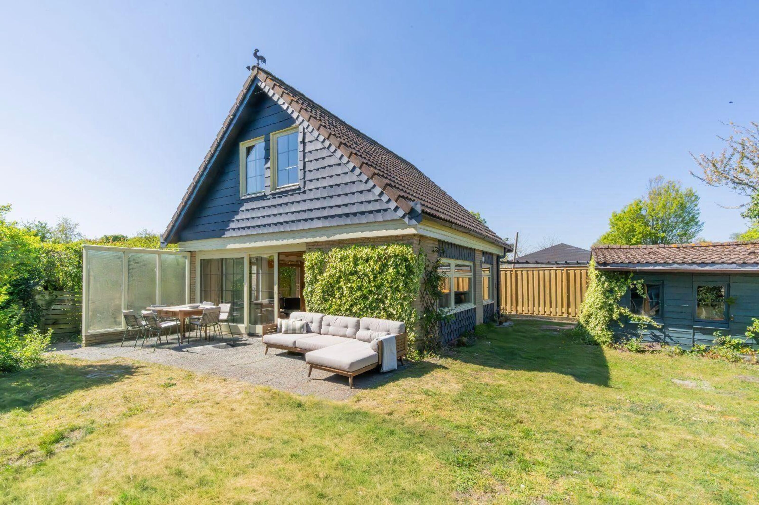 Das Ferienhaus mit sonnigem, umzäunten Garten