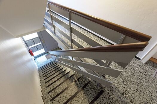 Treppenhaus des Appartementhauses