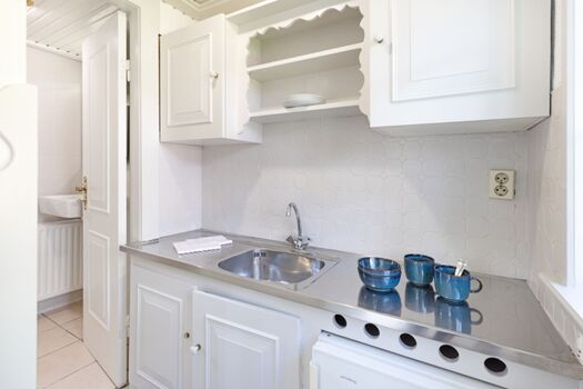 Schlafzimmer 4 im EG im Gästehaus mit Küche und Bad