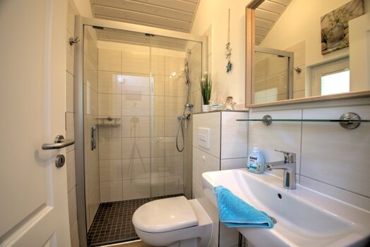 Ferienhaus Marielund - Badezimmer