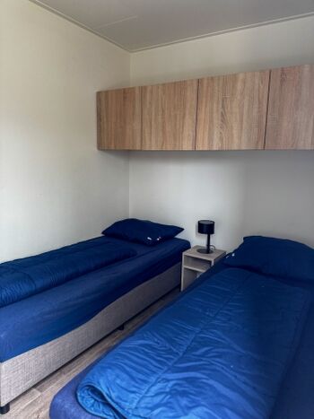2. Schlafzimmer mit 2 Einzelbetten