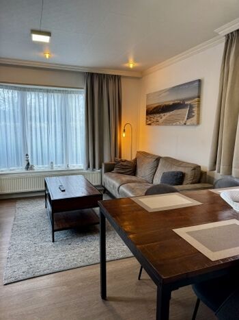 Gemütlicher Wohn- und Essereich