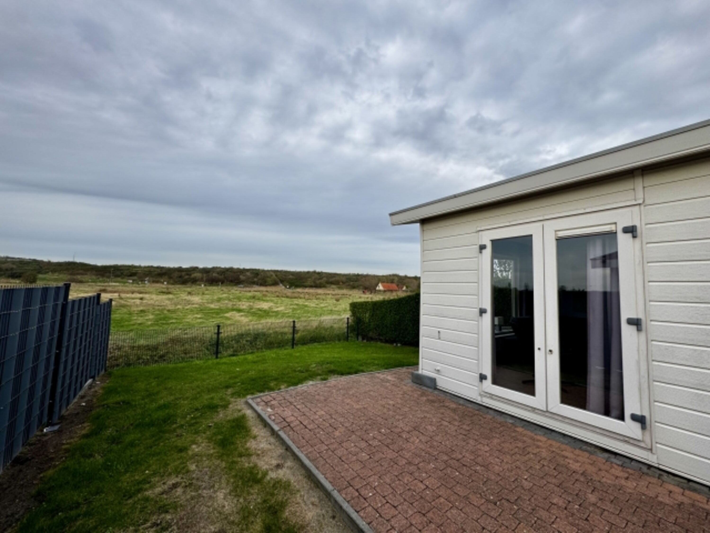 Nur ca. 200 m bis zum Strand von Breskens