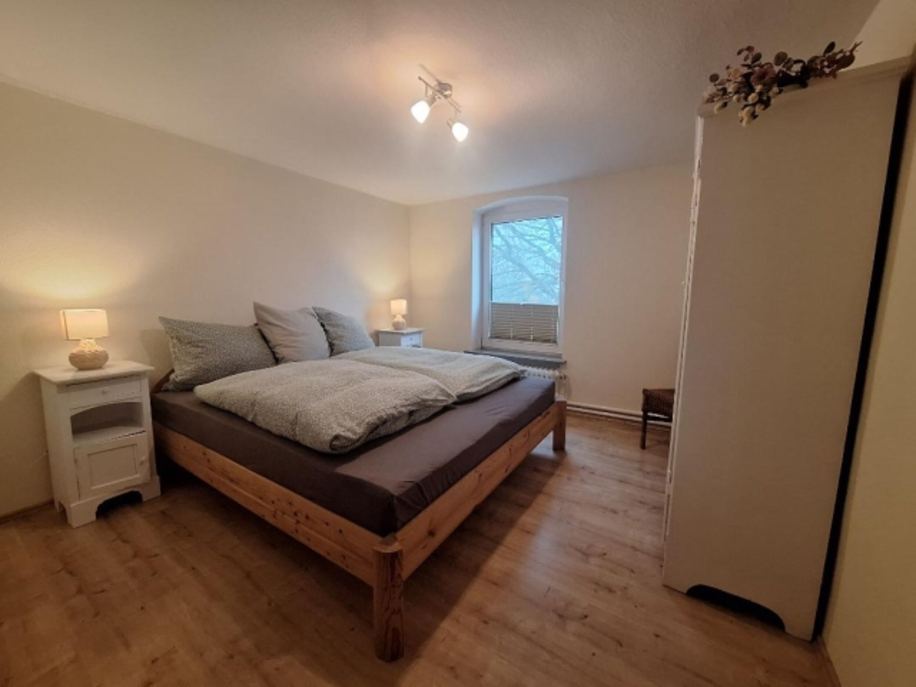 Schlafzimmer 1