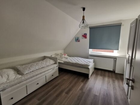 4. Schlafzimmer