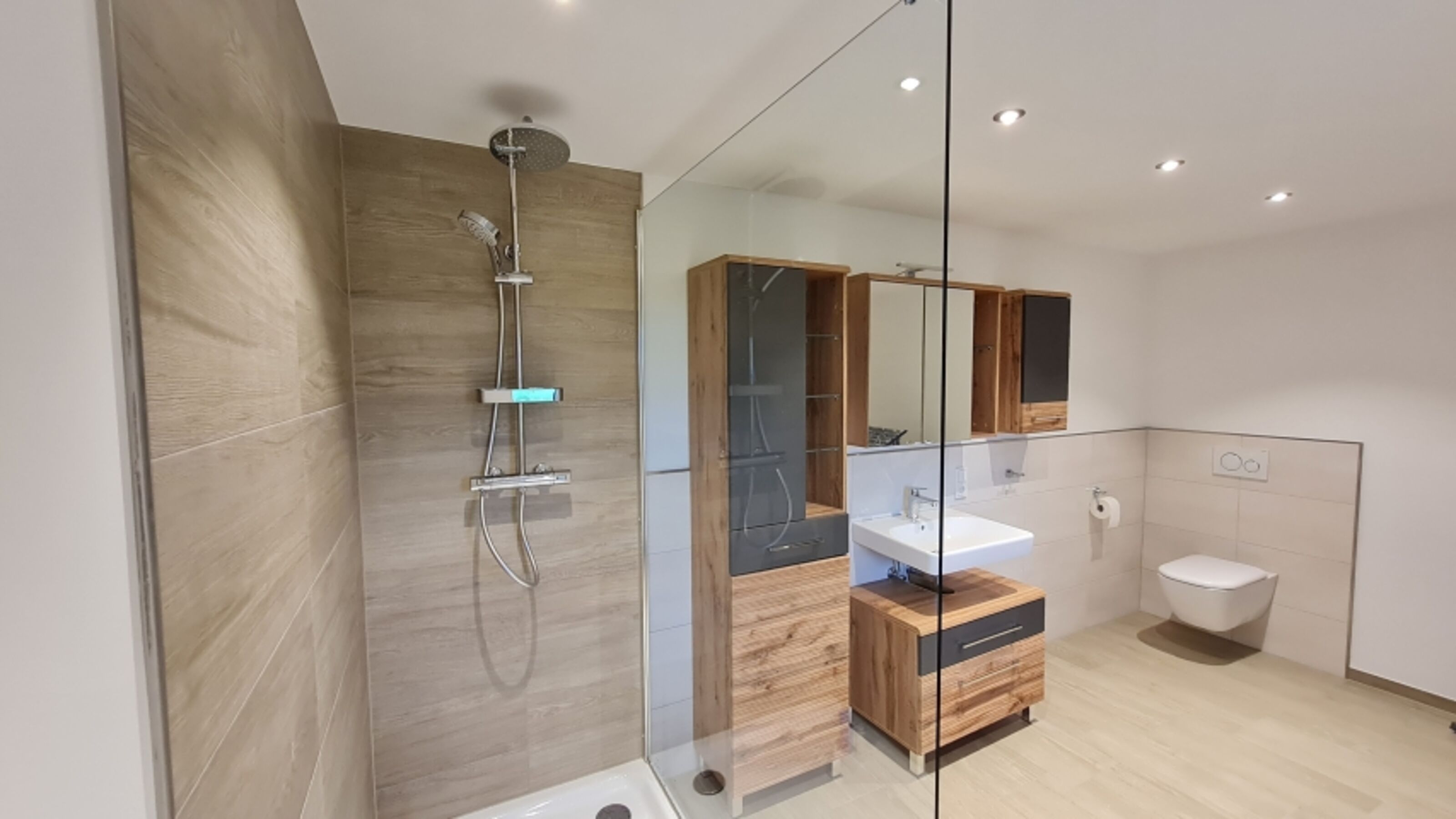 Badezimmer EG