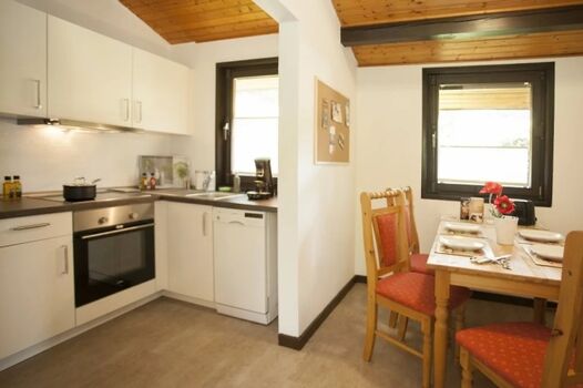 Küche mit Essbereich