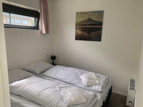 2. Schlafzimmer - Schrank im Flur