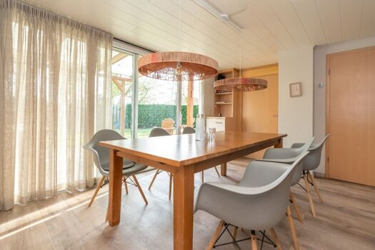 Die Essgruppe für 6 Personen