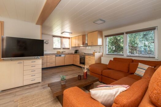 Die Sitzecke mit Digital TV