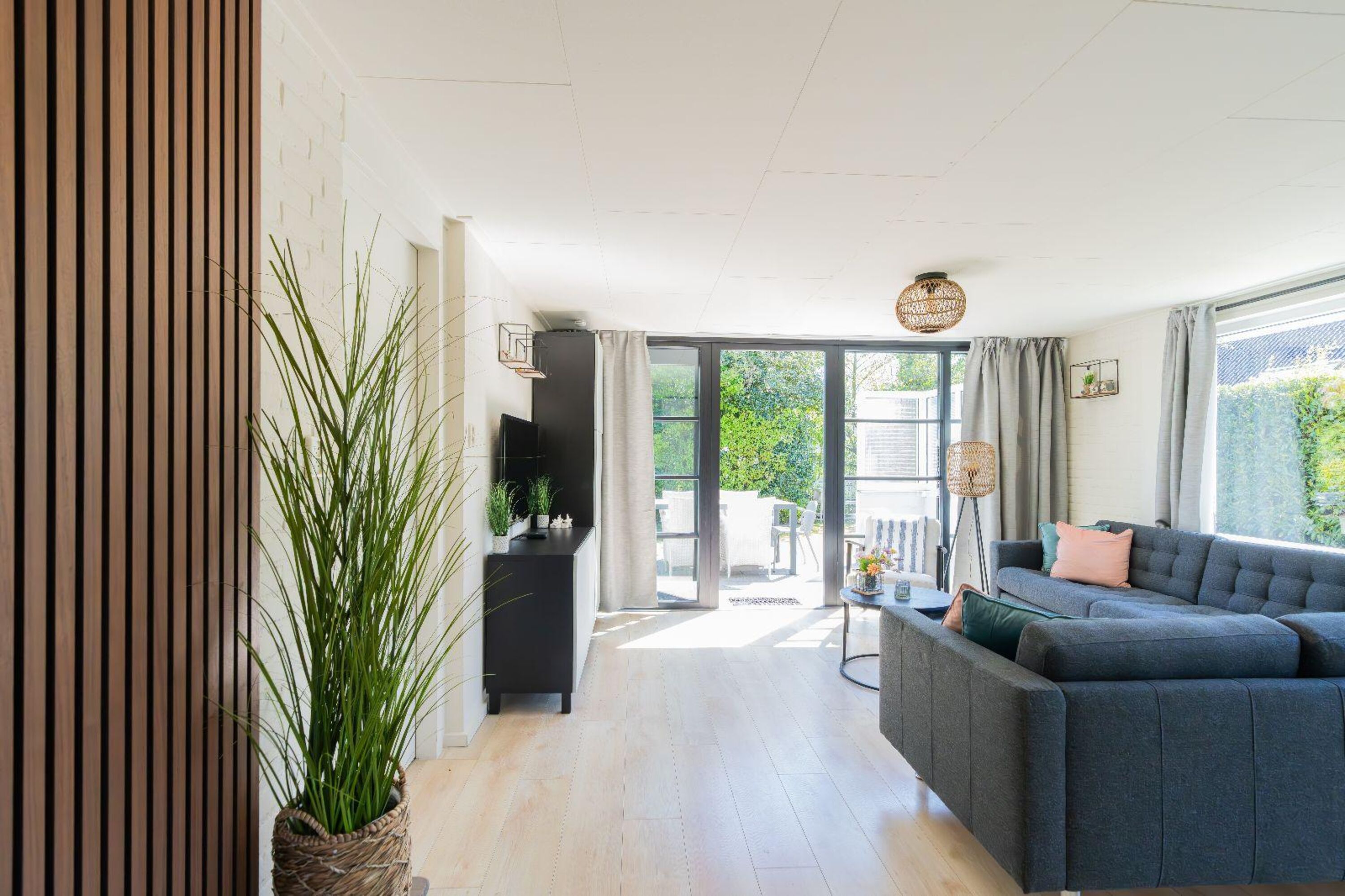 Das helle Wohnzimmer