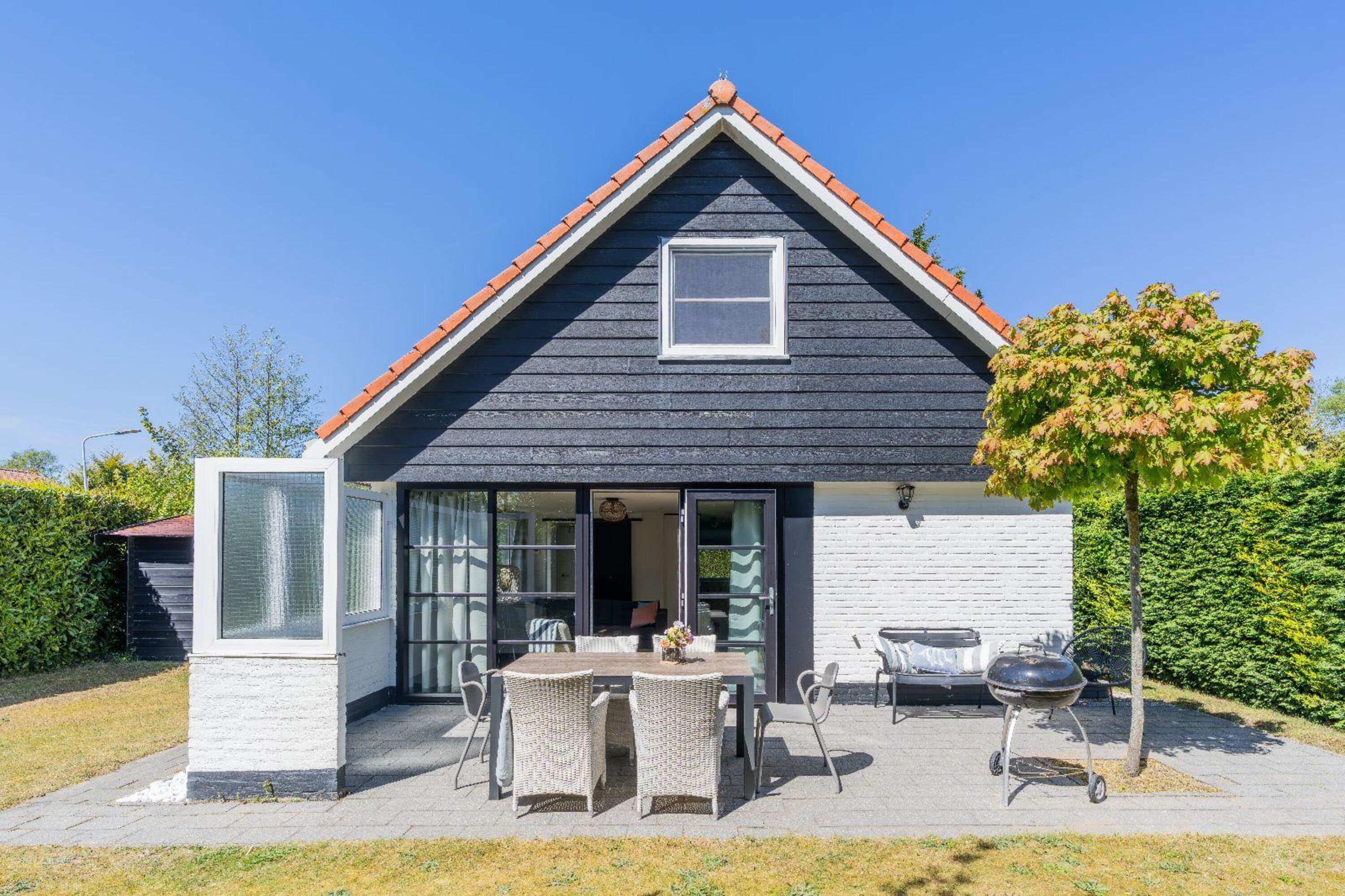 Das schöne Ferienhaus mit sonnigem Garten