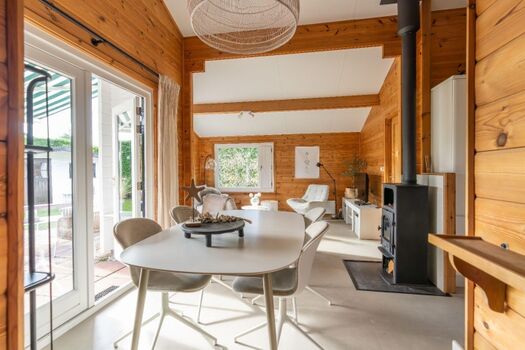 Das helle Wohnzimmer