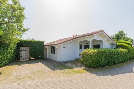 Parkplatz am Haus (Max. 1 Auto)