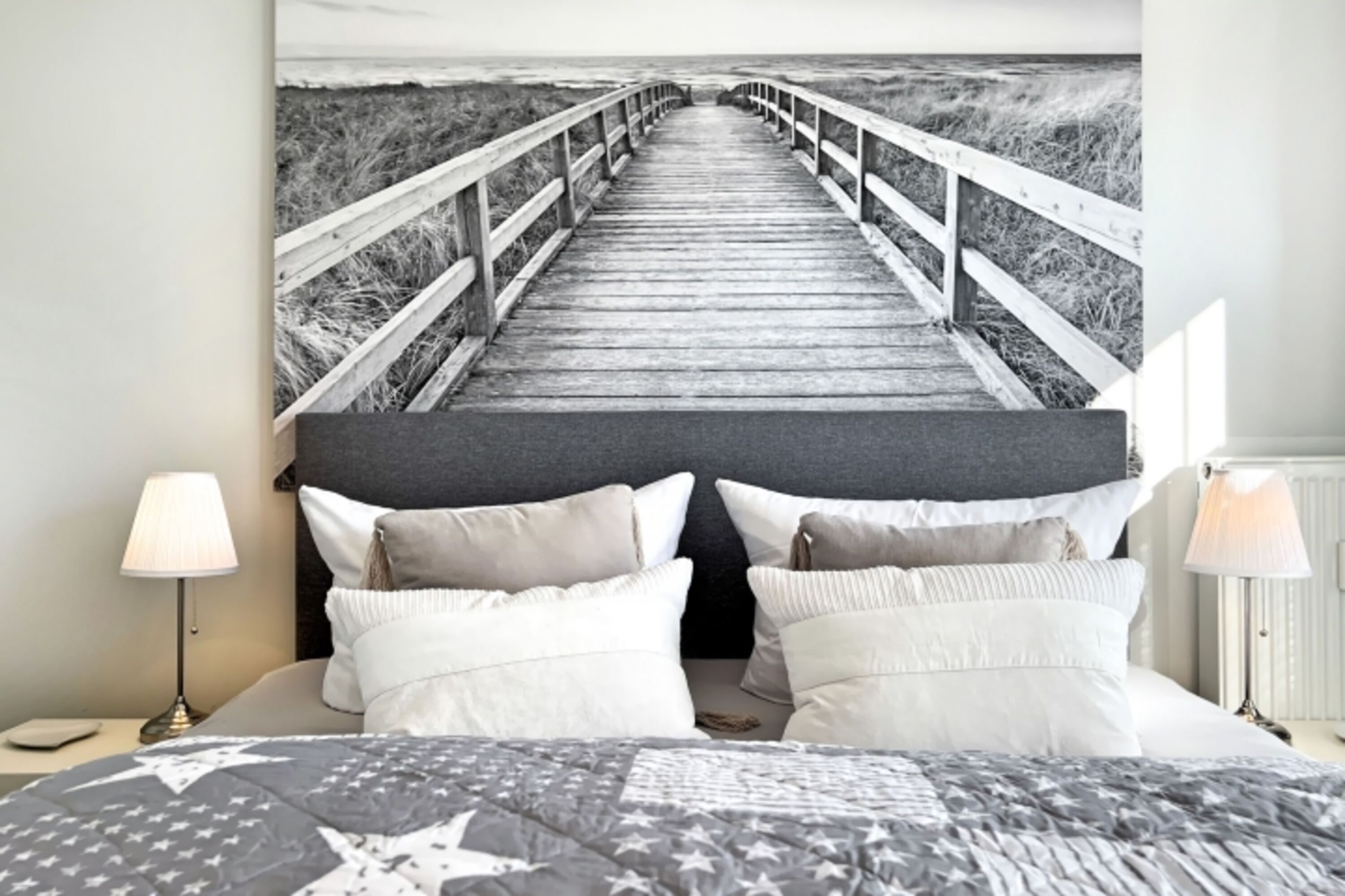 Schlafzimmer 1