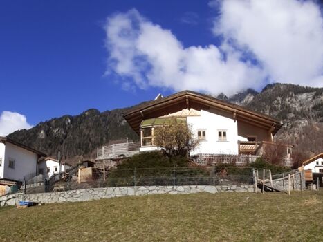 Hausansicht von unten