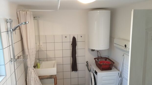 Bad mit Waschmaschine