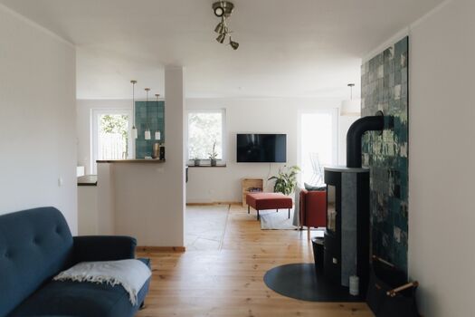 Wohnbereich mit Kamin