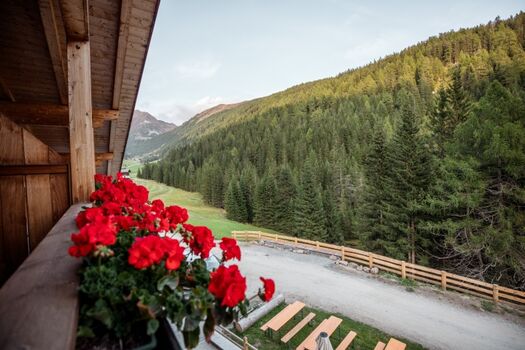 Blick vom Balkon ins Altfasstal
