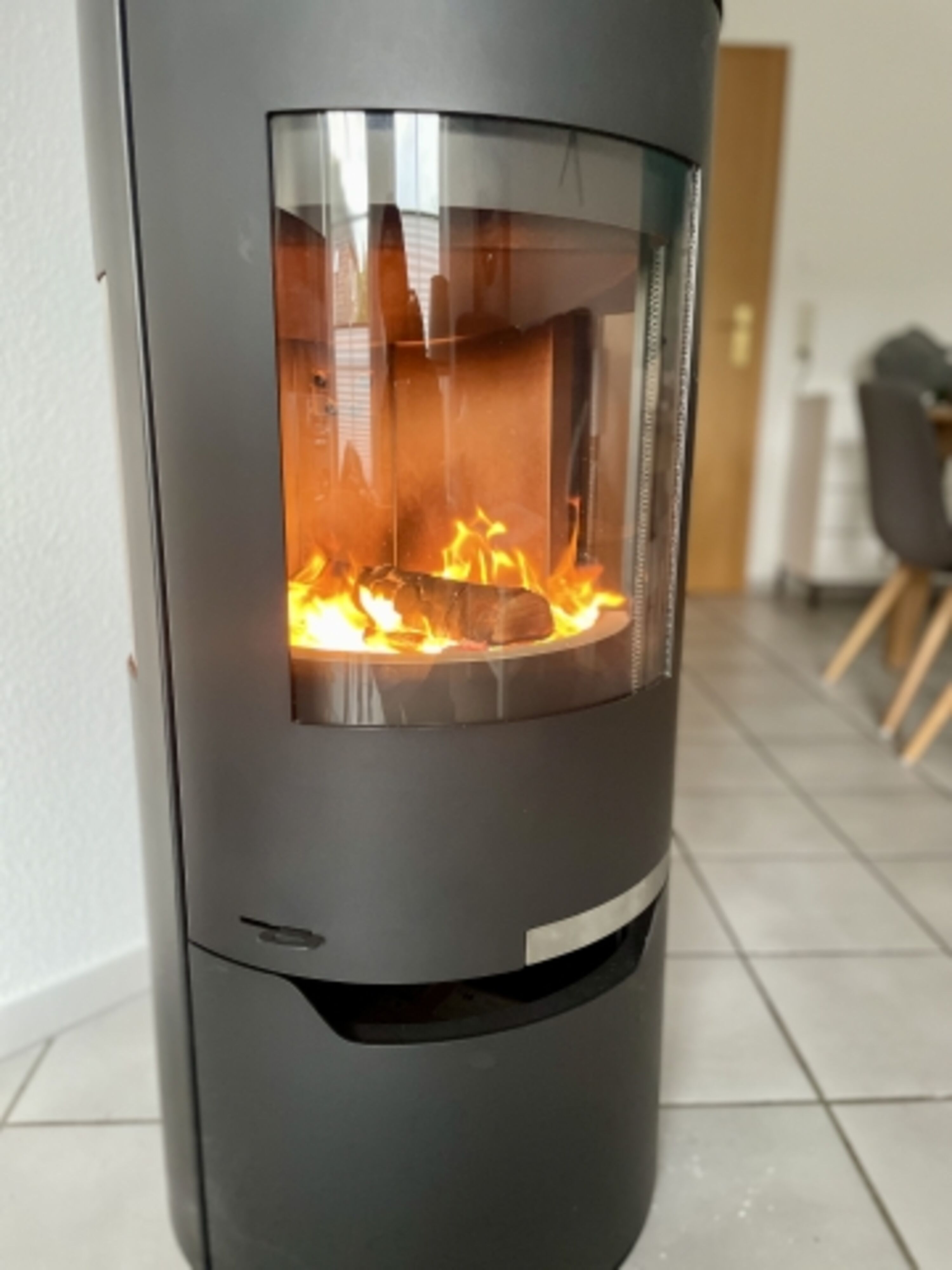 Kaminofen im Wohnzimmer