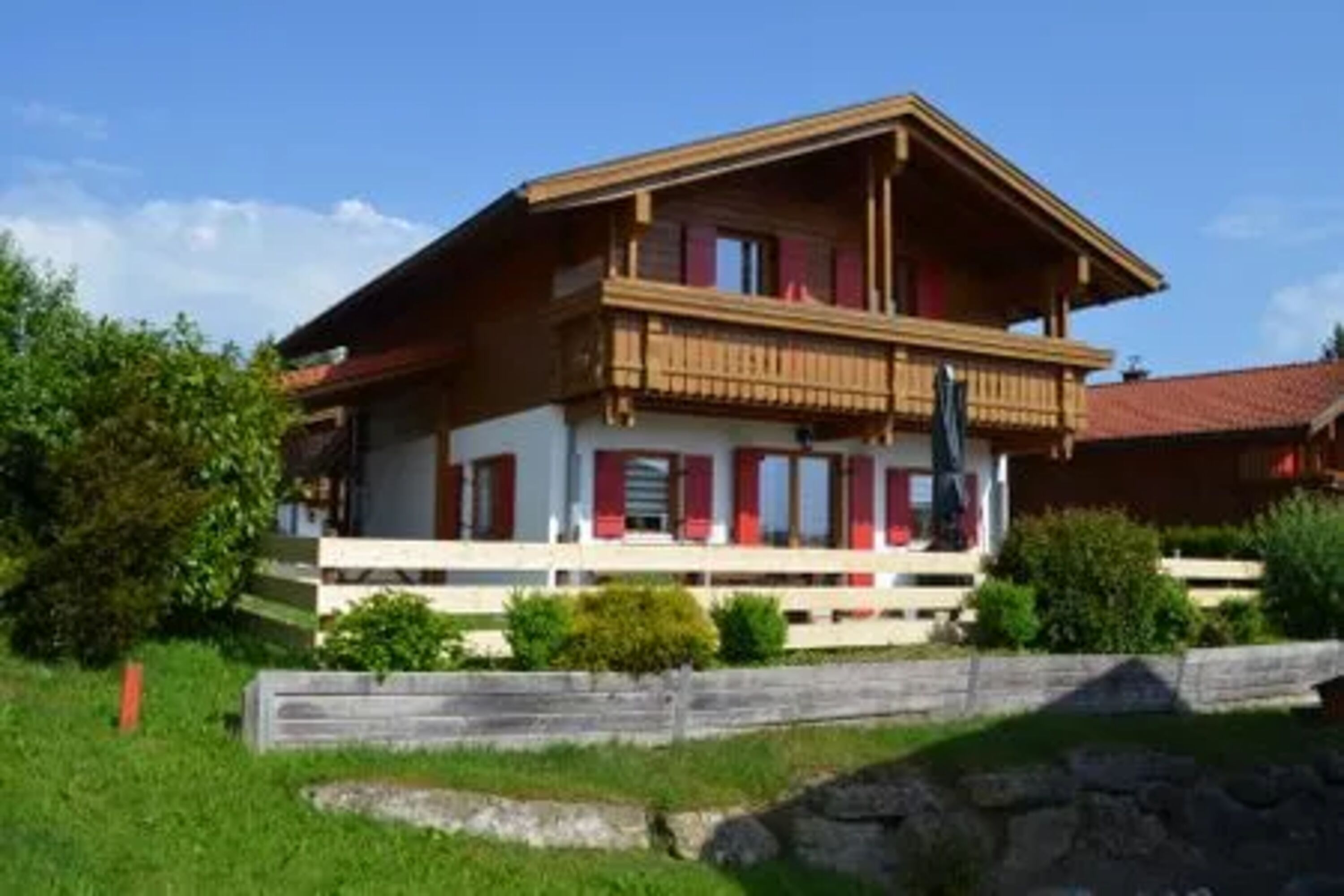 Ferinhaus Waldhirsch mit eingezäuntem Garten