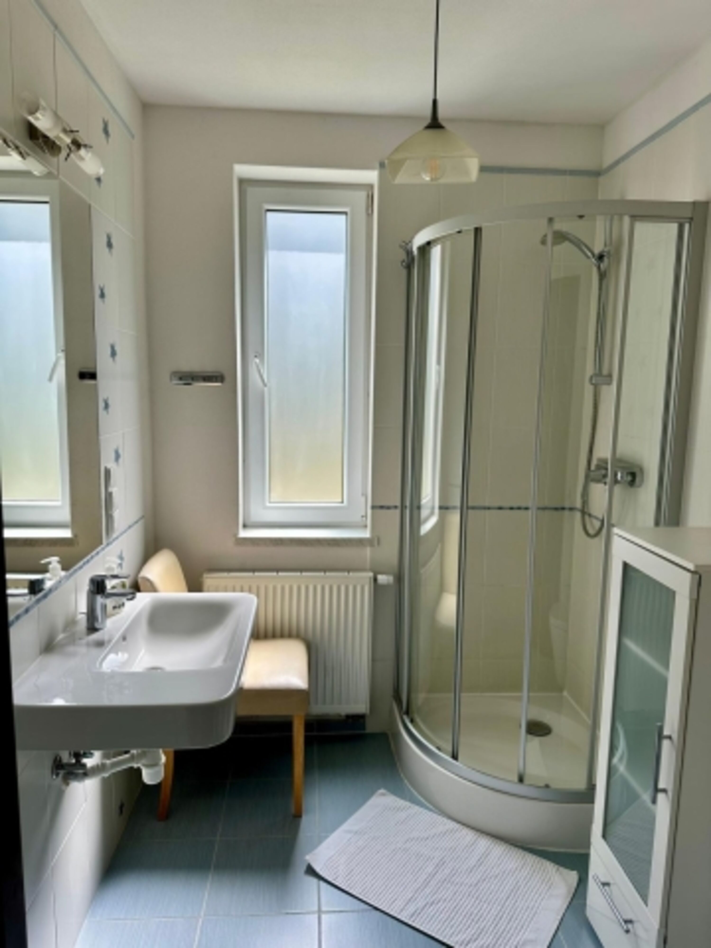 Untere Badezimmer