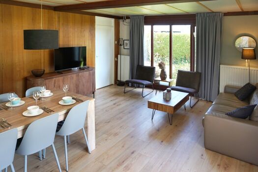 Wohn- und Essbereich