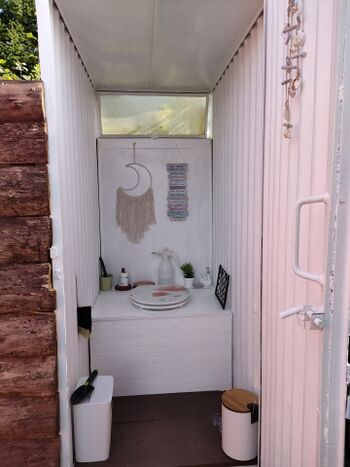 Trocken-Trenntoilette