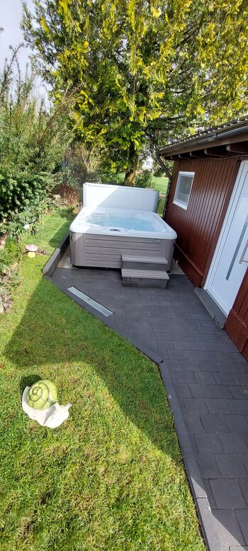 Whirpool ganzjährig beheizt