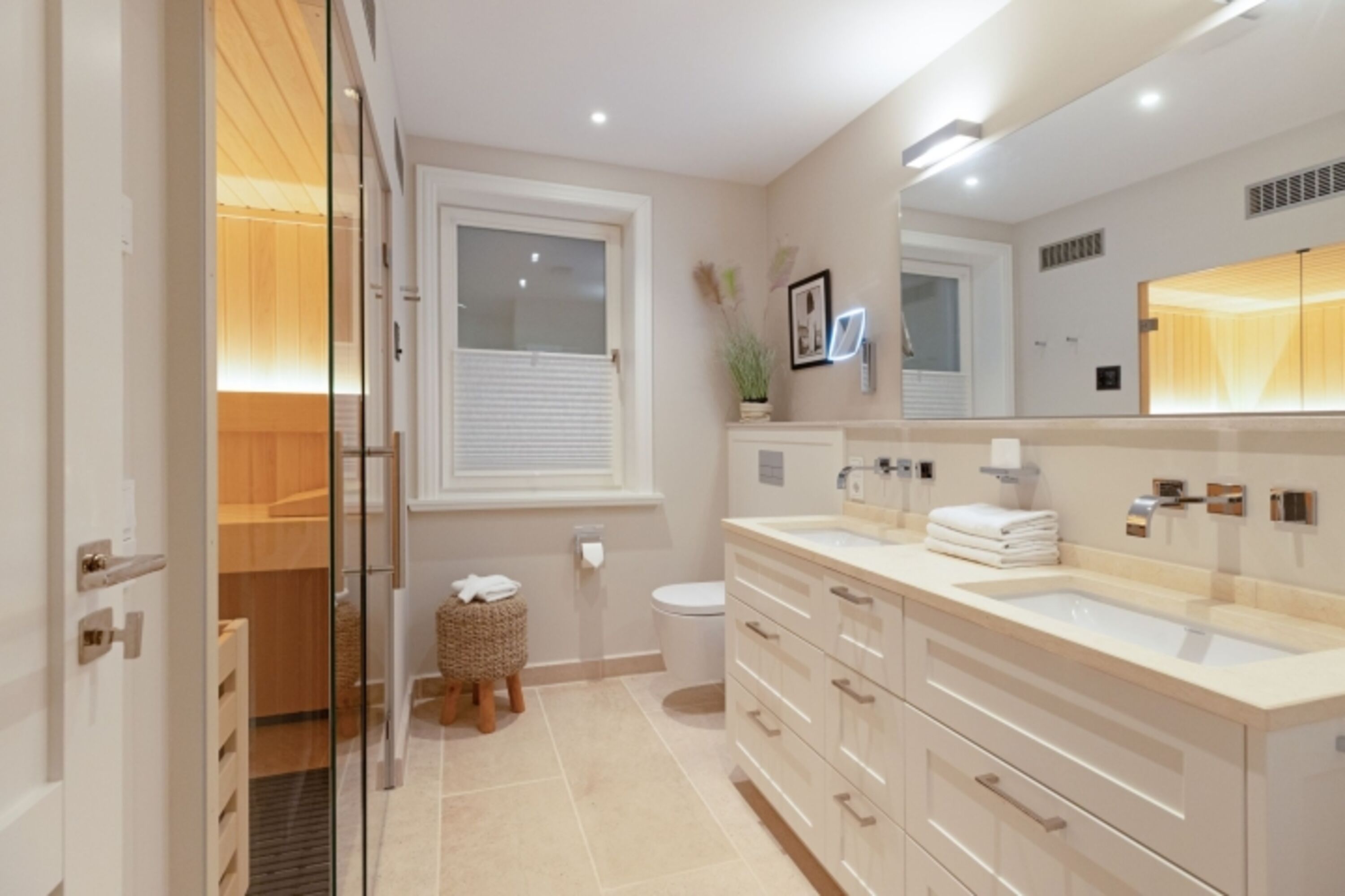 Badezimmer zwei im UG mit Sauna