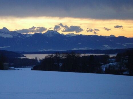 Aussicht auf Simssee und Alpen