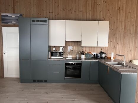 Hochwertig ausgestattete Küche