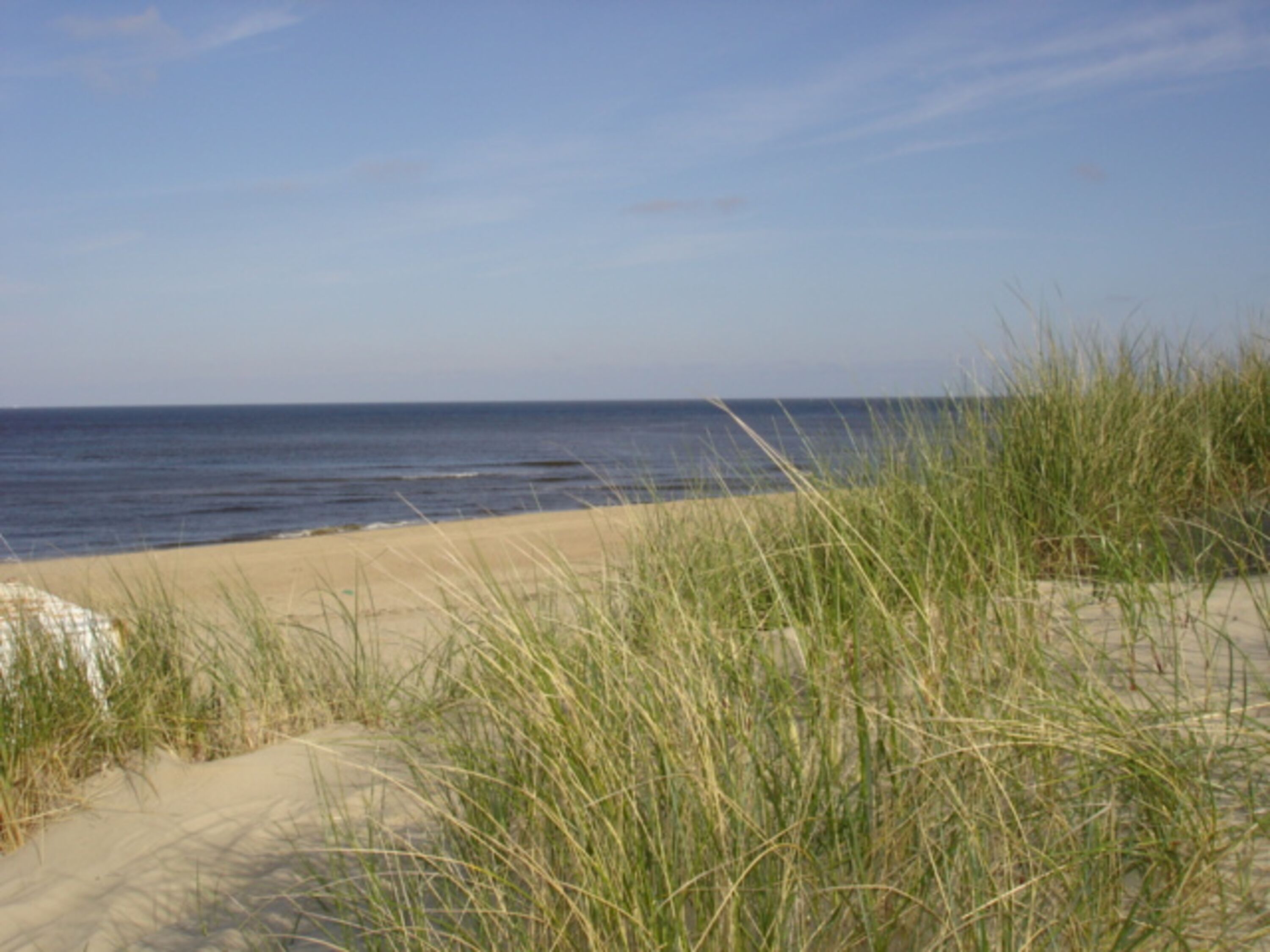 Kilometerlanger, feiner Sandstrand und Dünen