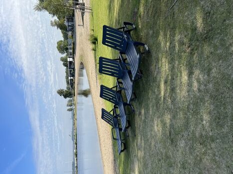 Strandbereich mit Liegen