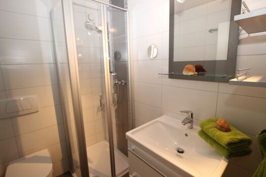 Schnuckeliges Bad, perfekt zwischen Wohnzimmer und Schlafzimmer