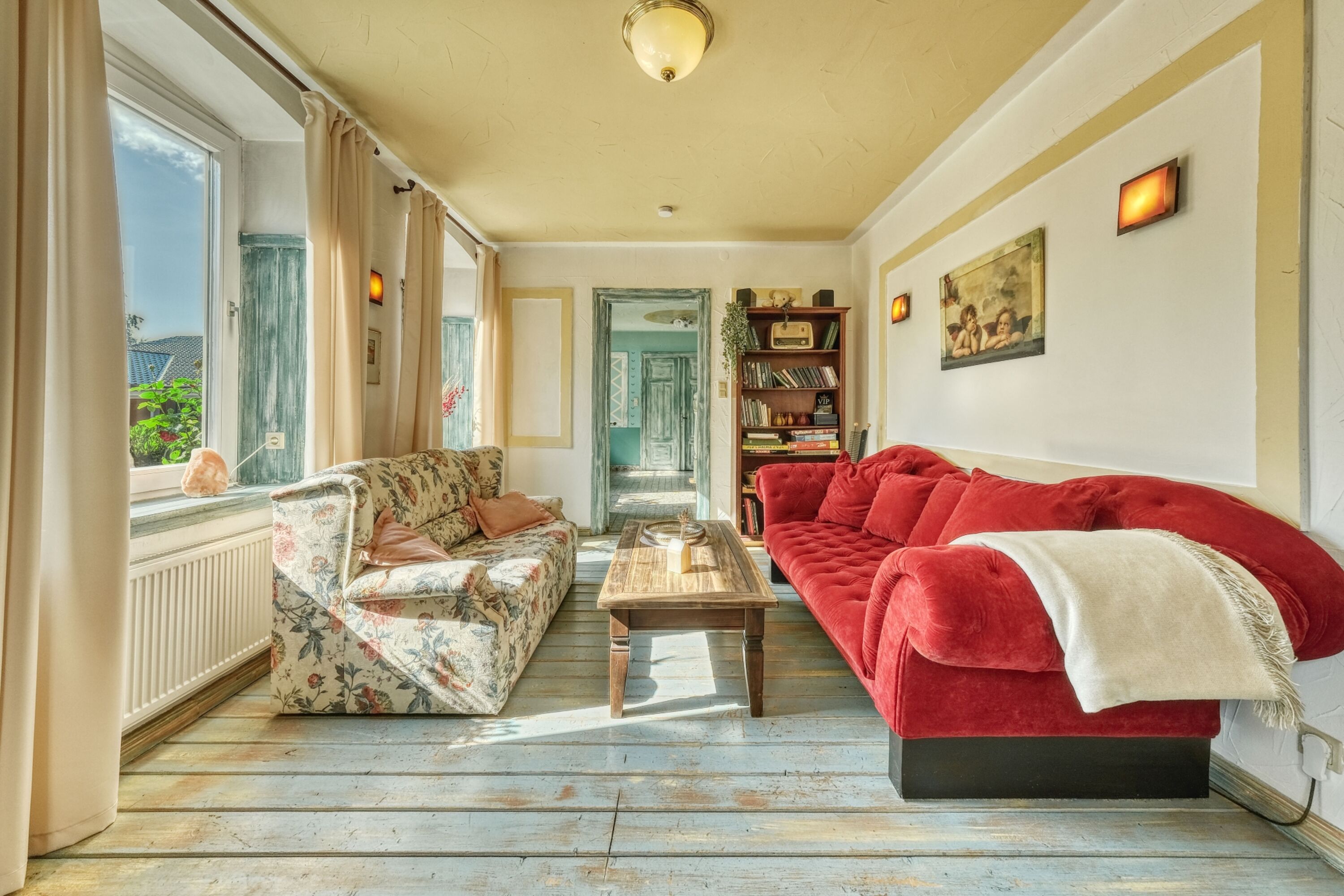 Wohnzimmer im EG