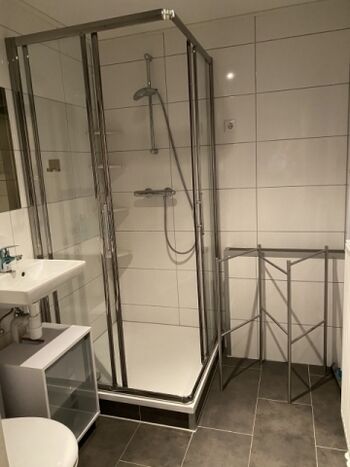 Bad neben dem 2. Schlafzimmer