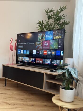 Wohnzimmer mit Fernseher