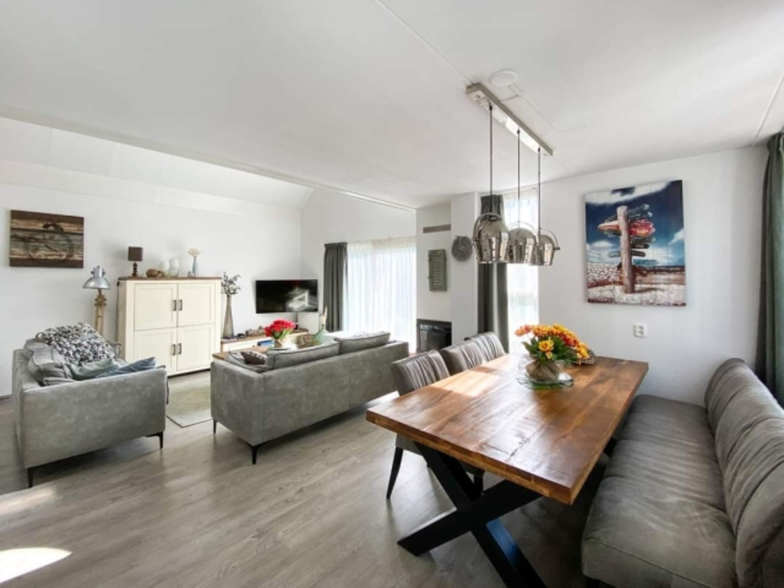 Esszimmer, Wohnzimmer