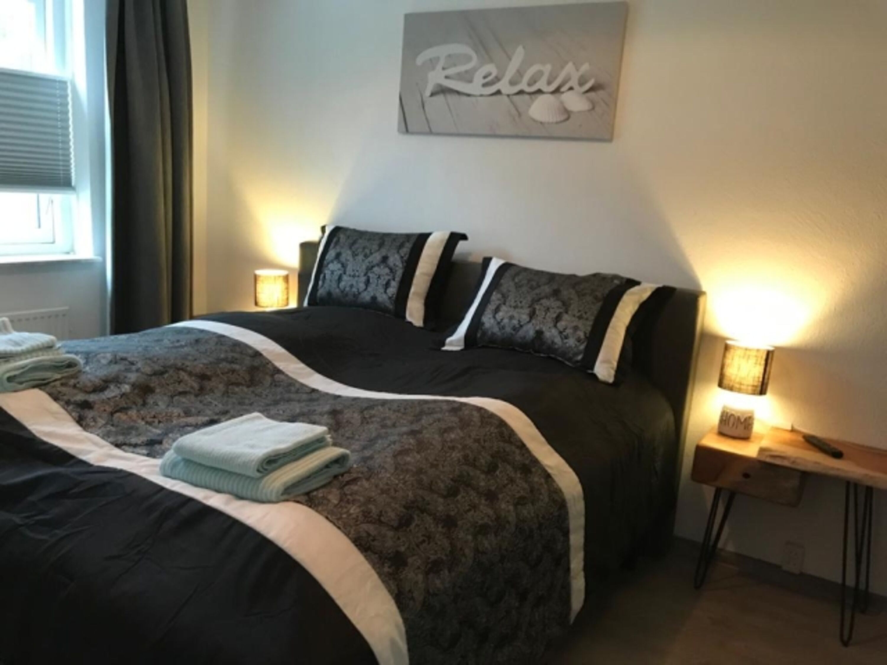 Schlafzimmer UG