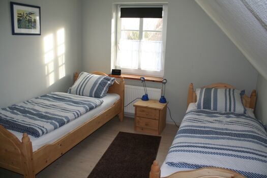 Schlafzimmer mit 2 Einzelbetten