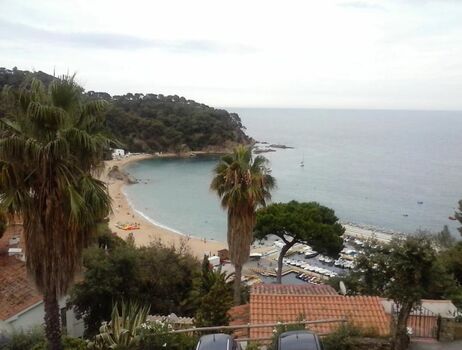 Jachthafen und Strand Cala Canyelles