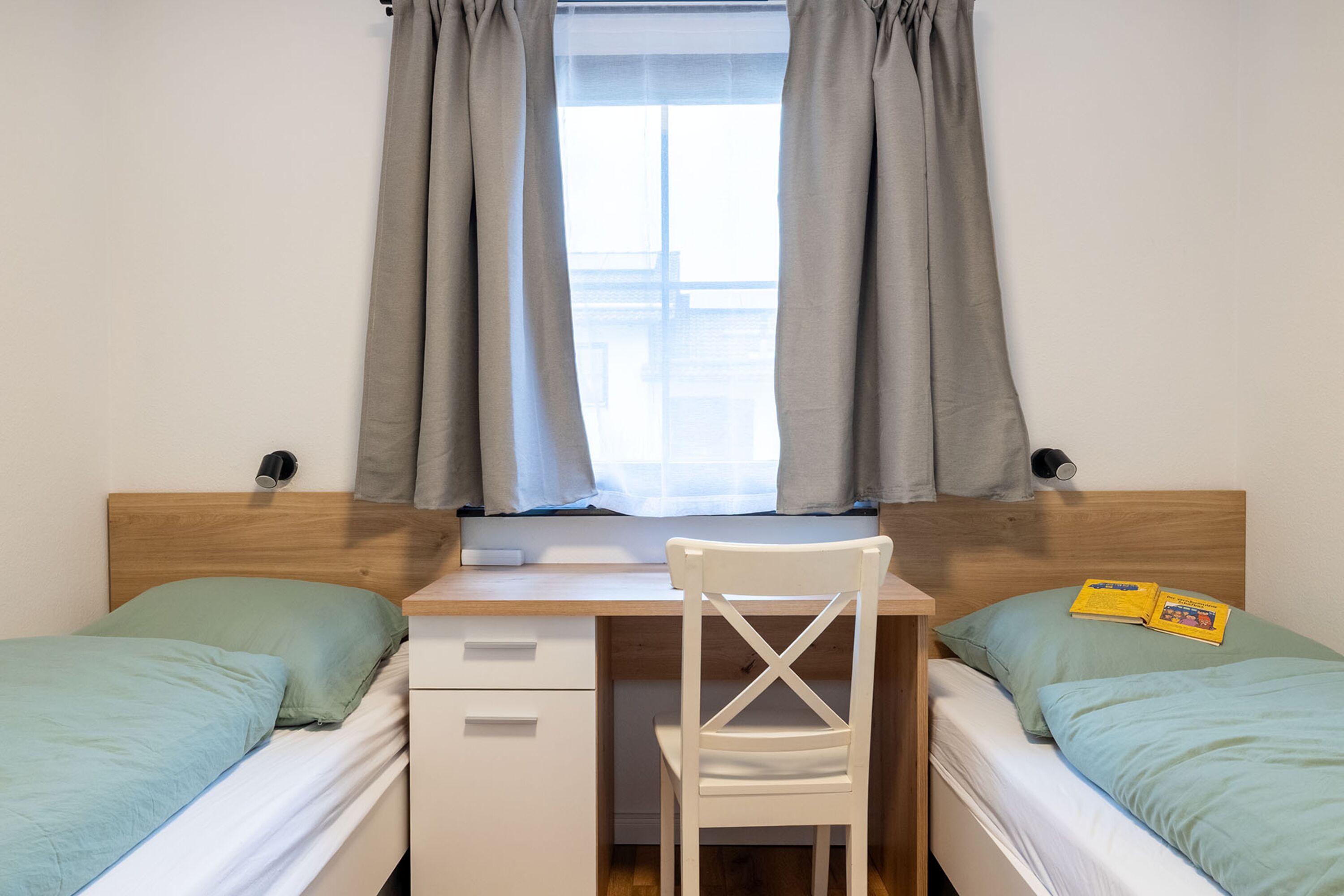Schlafzimmer 2