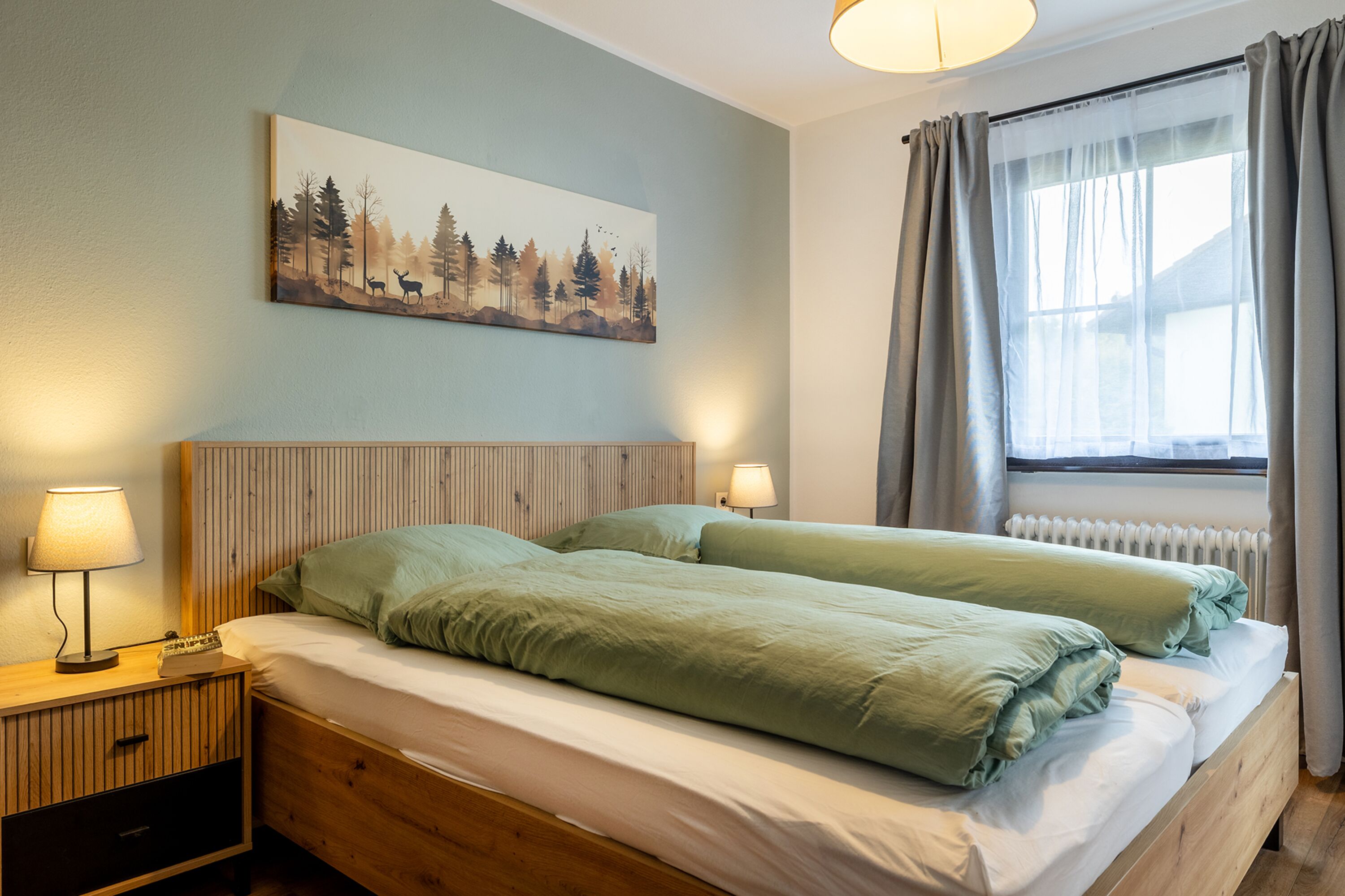 Schlafzimmer 1