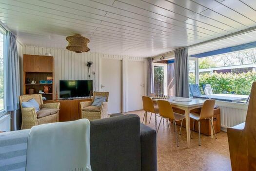 Das gemütlich eingerichtete Wohnzimmer